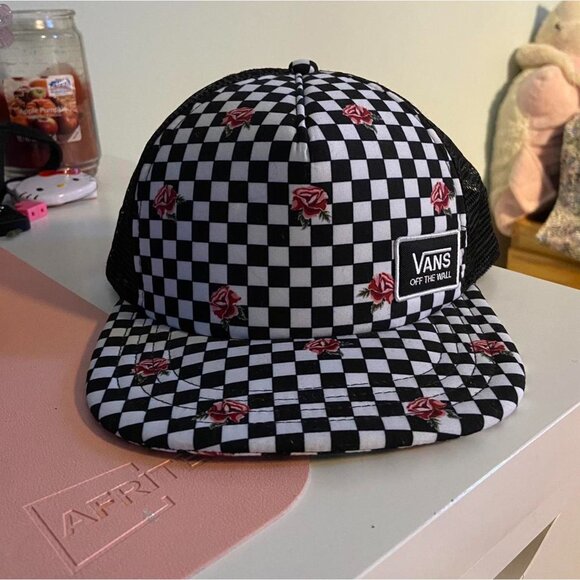Vans Other - NWT Vans Checkered Rose Snap Back